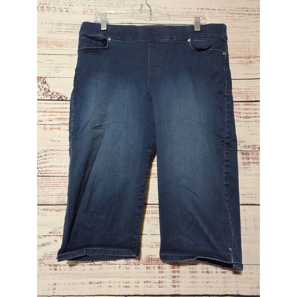 Gloria Vanderbilt Avery Pull On Capri Jeans Dark Wash Slimming Effect Size 14